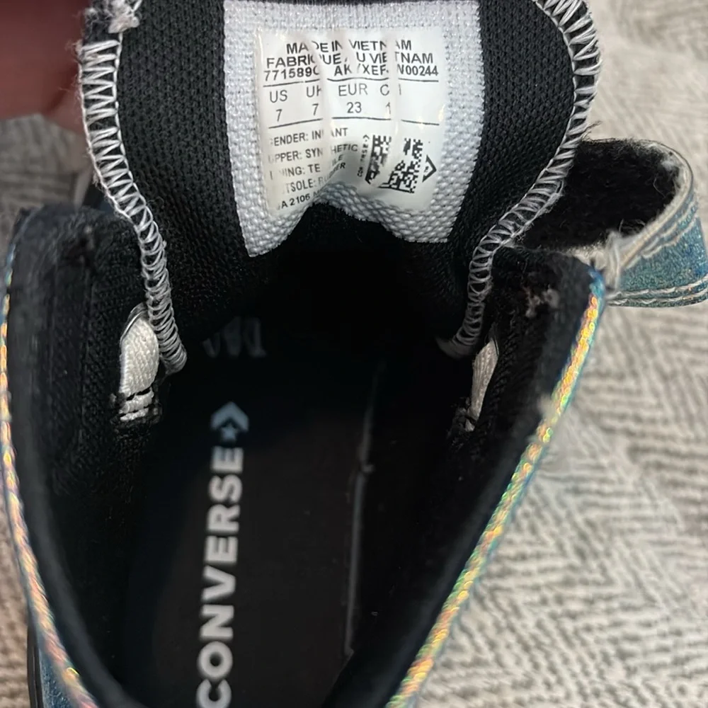 Converse All Star high tops size 7